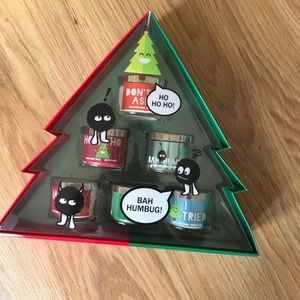 6 mini bath and body works XMAS candles